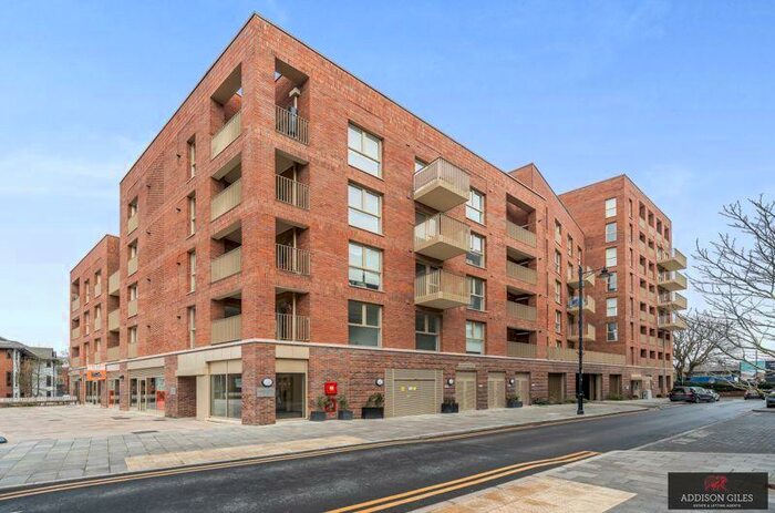 1 Bedroom Flat To Rent In St. Ives Road, Maidenhead, SL6