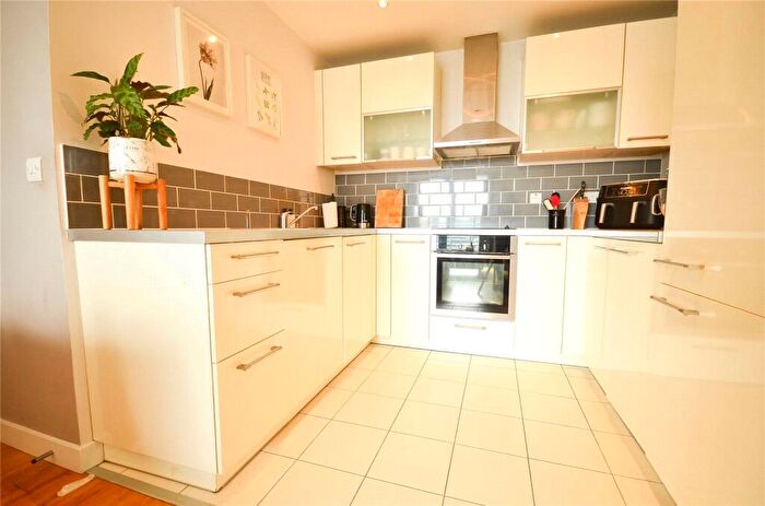 2 Bedroom Apartment To Rent In St Georges Island, Kelso Place, Manchester City Centre, Greater Manchester, M15