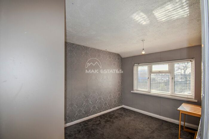 3 Bedroom Terraced House For Sale In Hartfield Crescent, Birmingham, B27