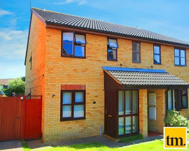 1 Bedroom Maisonette To Rent In Burgess Field, Chelmsford, Essex, CM2