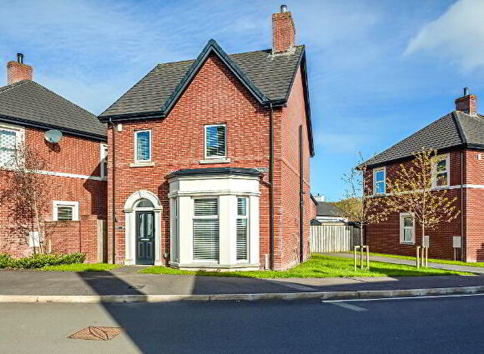 4 Bedroom Detached House For Sale In Fairfields Manor, Lisburn, BT28
