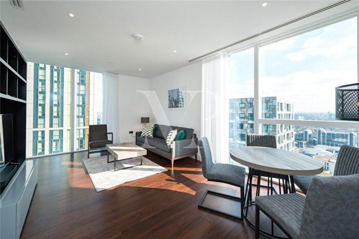 2 Bedroom Apartment To Rent In Maine Tower, Harbour Central, London, E14
