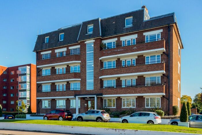 2 Bedroom Flat To Rent In Portsmouth Road, Surbiton, KT6