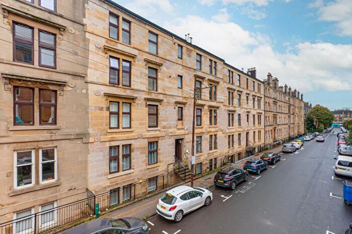 3 Bedroom Apartment For Sale In West End Park Street, Woodlands, Glasgow, G3