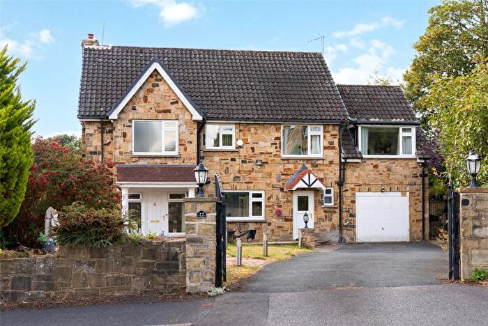 6 Bedroom Detached House For Sale In Ladywood Mead, Oakwood, Leeds, West Yorkshire, LS8