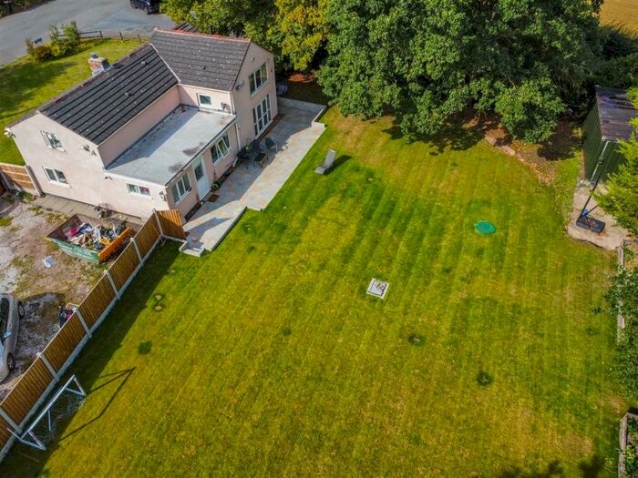 3 Bedroom Detached House For Sale In Sandy Brow Lane, Liverpool, L33