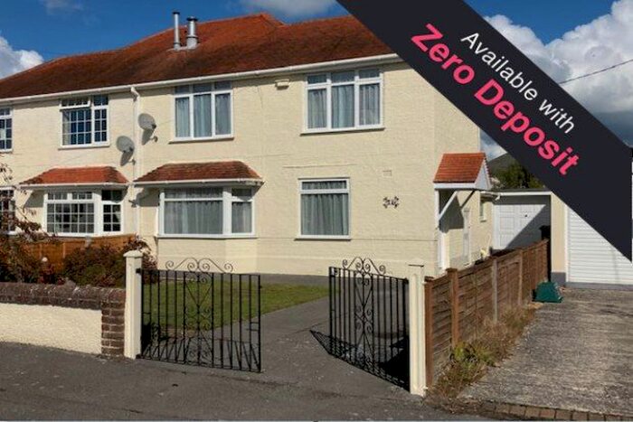 2 Bedroom Property To Rent In Albion Road, Christchurch, BH23