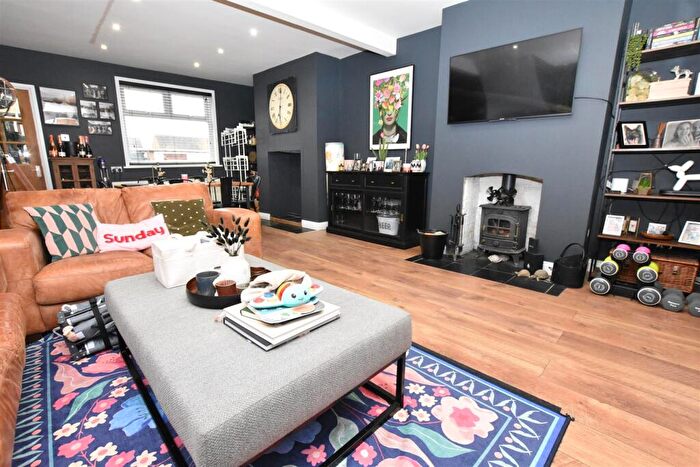 3 Bedroom Terraced House For Sale In Station Road, Bagworth, Coalville, LE67