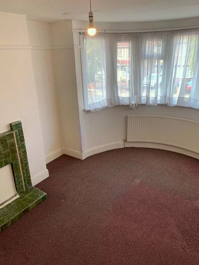 3 Bedroom Semi-Detached House To Rent In Exeter Road, Harrow, HA2