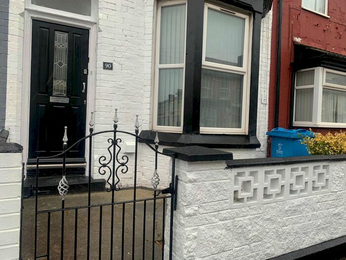 3 Bedroom Terraced House To Rent In Roxburgh Street, Liverpool, L4