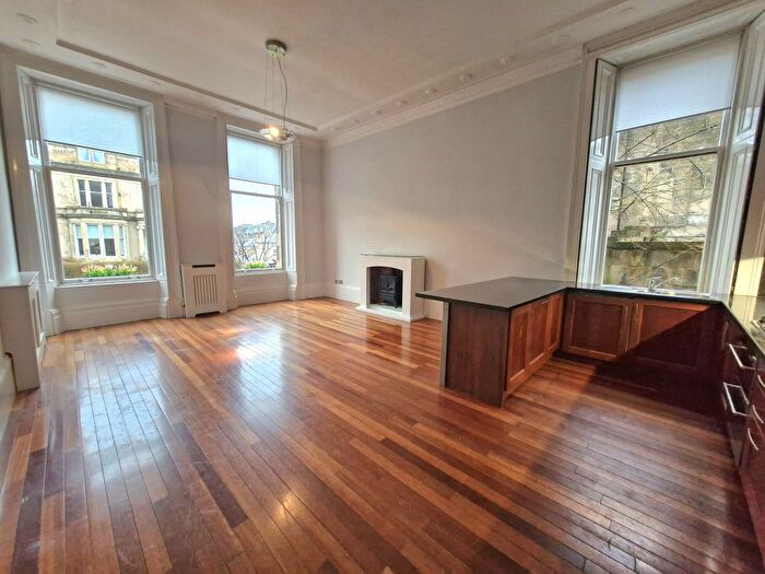 2 Bedroom Flat To Rent In Hyndland Road, Glasgow, G12