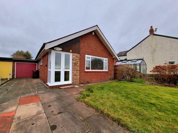 3 Bedroom Detached Bungalow To Rent In Holmeswood Road, Holmeswood, Ormskirk, L40