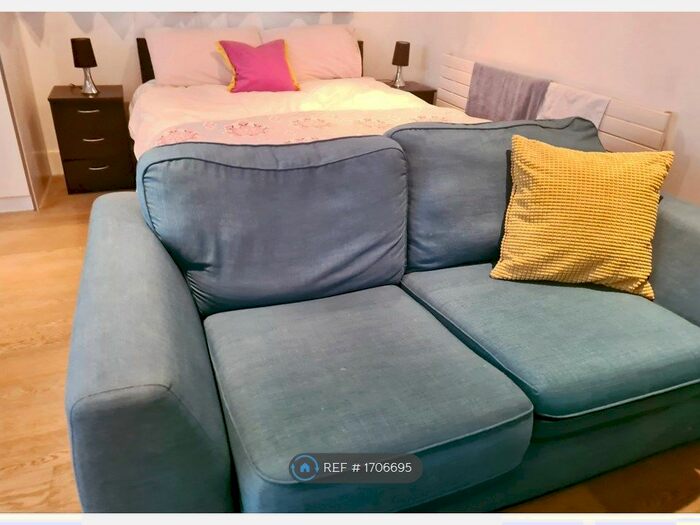 1 Bedroom Studio To Rent In Archway Mews, London, SW15