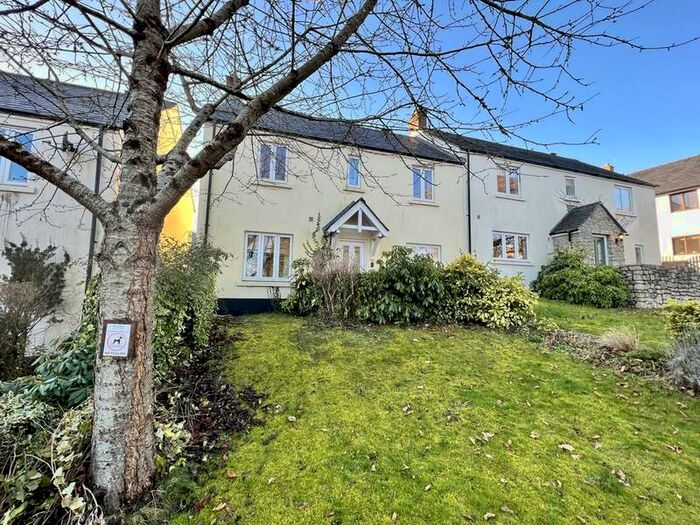 3 Bedroom Semi-Detached House For Sale In Moretonhampstead, Devon, TQ13