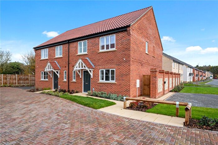 4 Bedroom Semi Detached House For Sale In Park View, Dragonfly Way, Holt, Norfolk, NR25