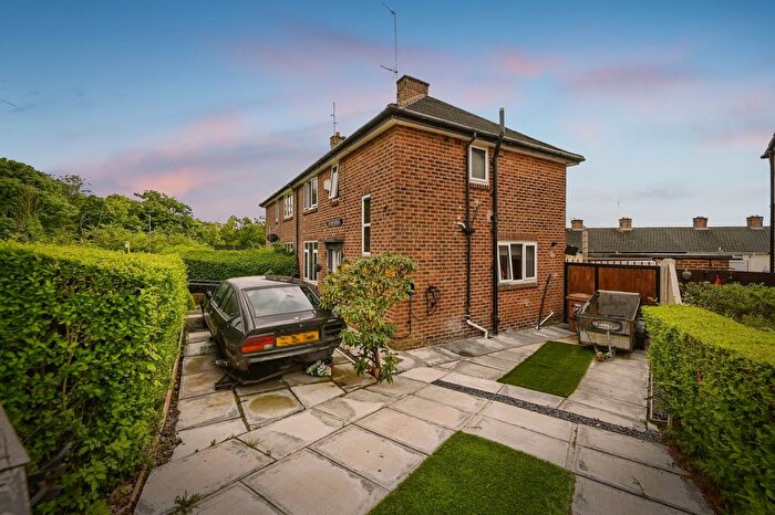 3 Bedroom Semi-Detached House For Sale In Devoke Avenue, St. Helens, Merseyside, WA11