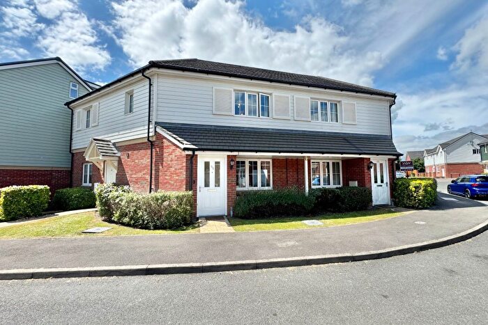 2 Bedroom Maisonette For Sale In Bedford Drive, Titchfield Common, PO14