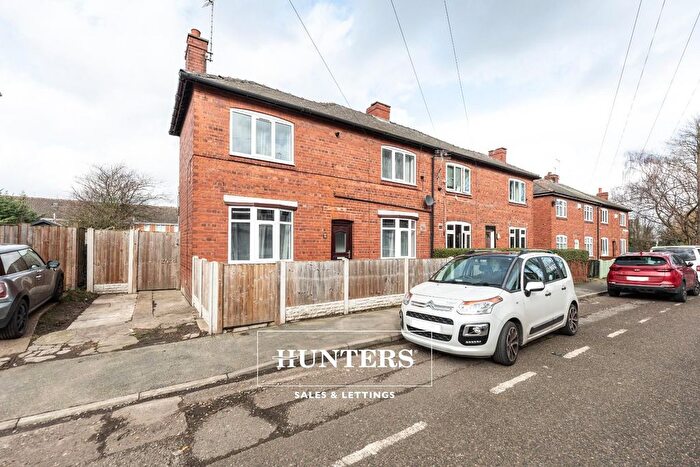 3 Bedroom Semi Detached House For Sale In Lower Cambridge Street, Castleford, WF10