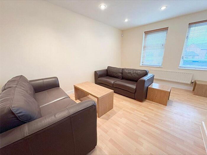 2 Bedroom Apartment To Rent In New Crane Street, Chester, Cheshire, CH1