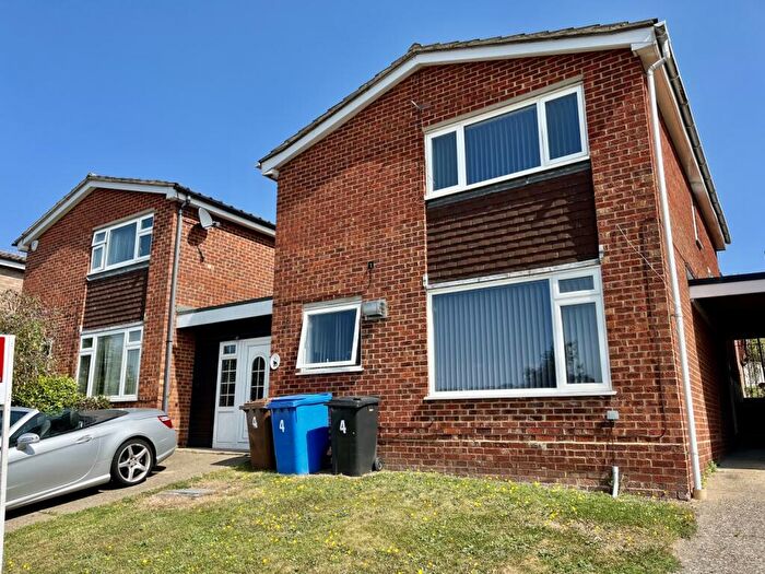 3 Bedroom House To Rent In Irlam Road, Ipswich, IP2