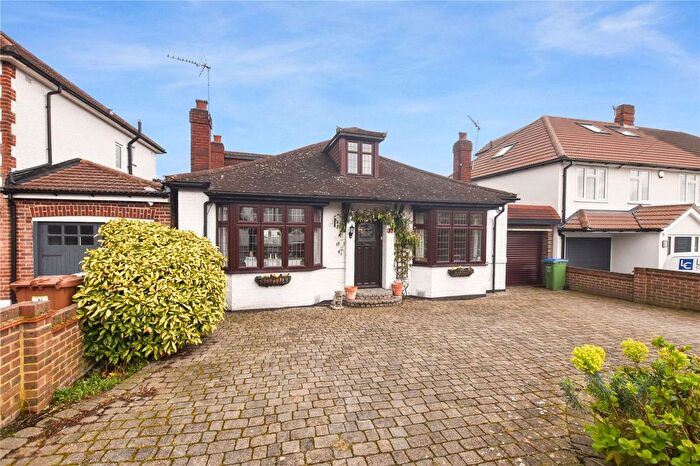 3 Bedroom Bungalow To Rent In Sandhurst Road, Bexley, DA5