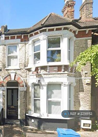 2 Bedroom Flat To Rent In Adys Road, London, SE15