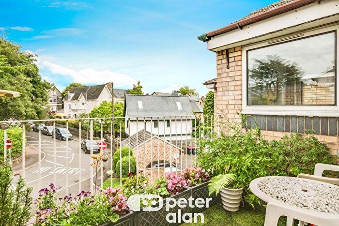 2 Bedroom Apartment For Sale In Stow Park Crescent, Newport, NP20