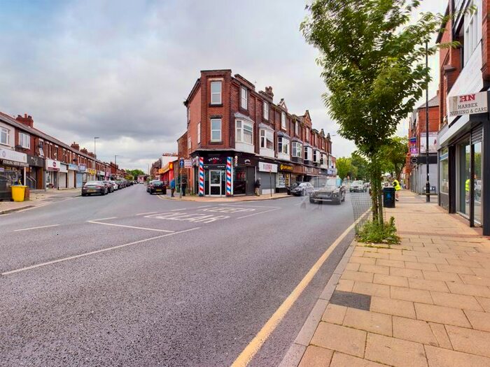 1 Bedroom Flat To Rent In Station Road, Urmston, Trafford, M41