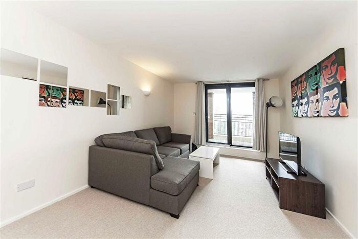 2 Bedroom Flat To Rent In Cromwell Road, South Kensington, SW7