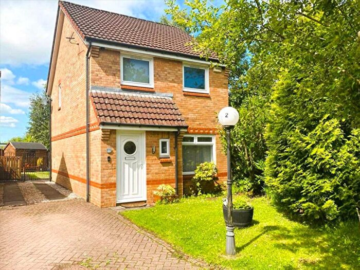 3 Bedroom Detached House For Sale In Lamlash Place, Lindsayfield, East Kilbride, G75