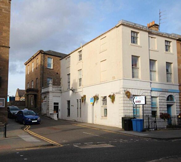 3 Bedroom Flat To Rent In St Catherine Street, Cupar, KY15