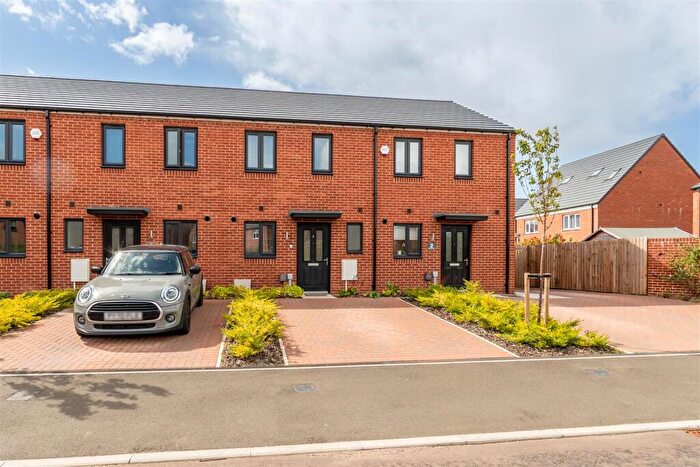 2 Bedroom Terraced House To Rent In Hawk Chase, Kenton Bank Foot, NE13