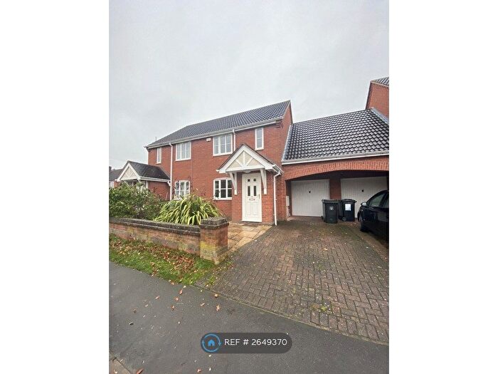3 Bedroom Semi-Detached House To Rent In Wheatsheaf Cottages, Long Bennington, Newark, NG23