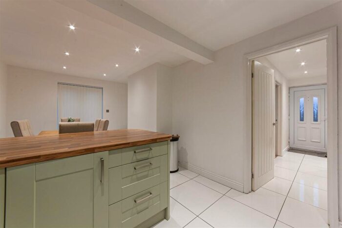 3 Bedroom End Of Terrace House For Sale In Ael Y Bryn, Blaenavon, Pontypool, NP4