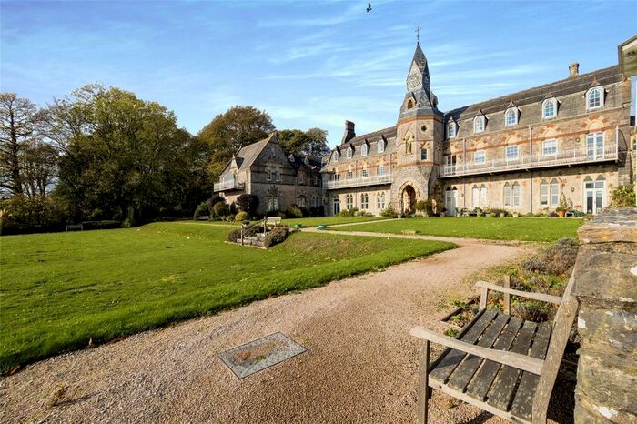 2 Bedroom Flat For Sale In Priory Road, Abbotskerswell, Newton Abbot, TQ12