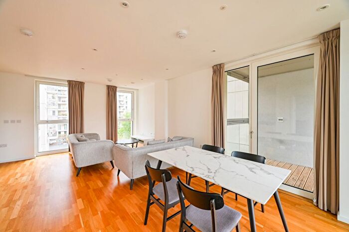 2 Bedroom Flat To Rent In East Village, Stratford, London, E20