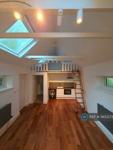 1 Bedroom Flat To Rent In Cookham, Maidenhead, SL6