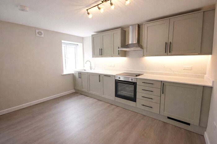 1 Bedroom Flat To Rent In Bridge Mews, Bridge Street, Godalming, Surrey, GU7
