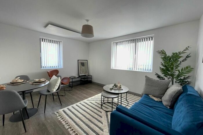 3 Bedroom Flat To Rent In Church Road, Liverpool, L22