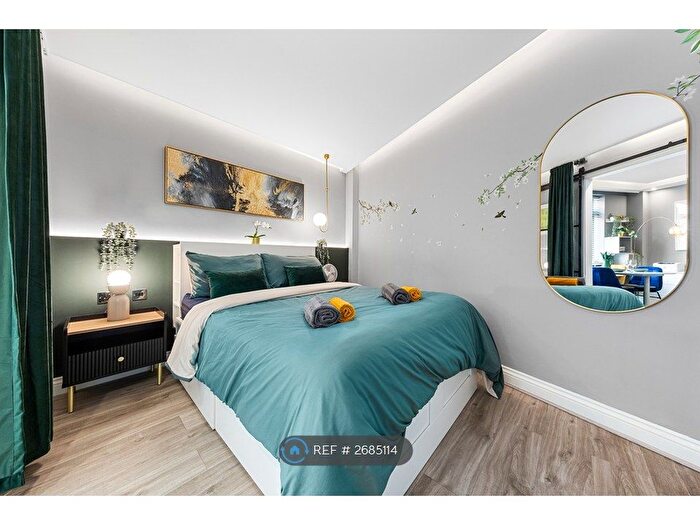 1 Bedroom Flat To Rent In Upper Berkeley Street, London, W1H