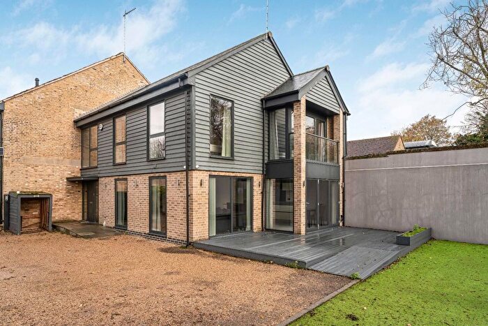 4 Bedroom Detached House To Rent In The Wharf House, Ware, SG12