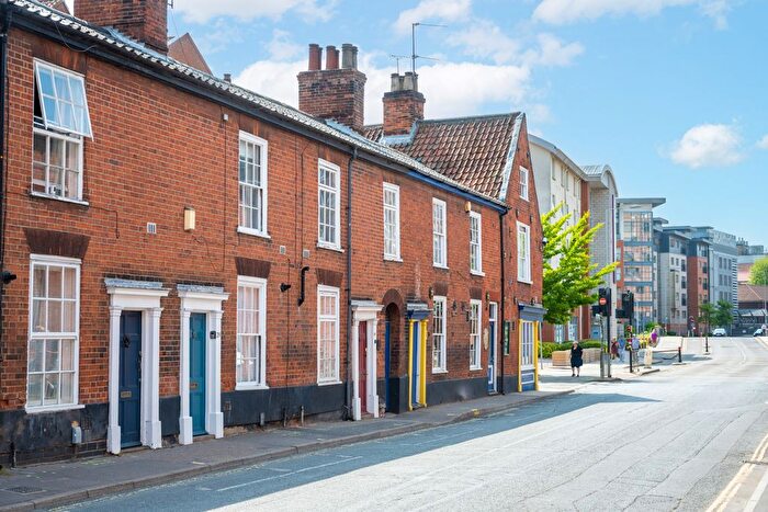 1 Bedroom Terraced House To Rent In Duke Street, Norwich, NR3