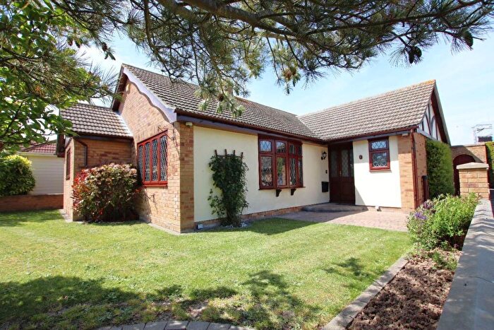 3 Bedroom Bungalow For Sale In Mill Lane Close, Weeley Heath, CO16