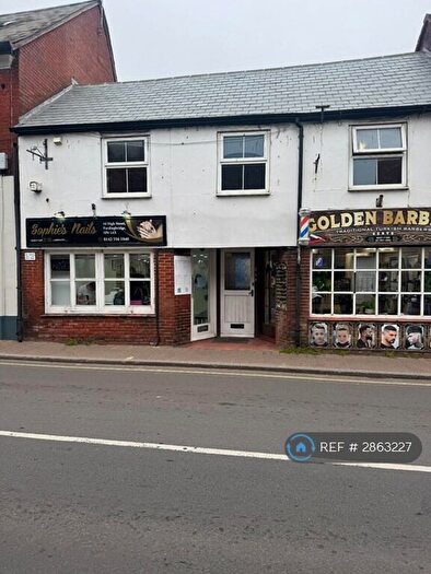 1 Bedroom Flat To Rent In High St, Fordingbridge, SP6