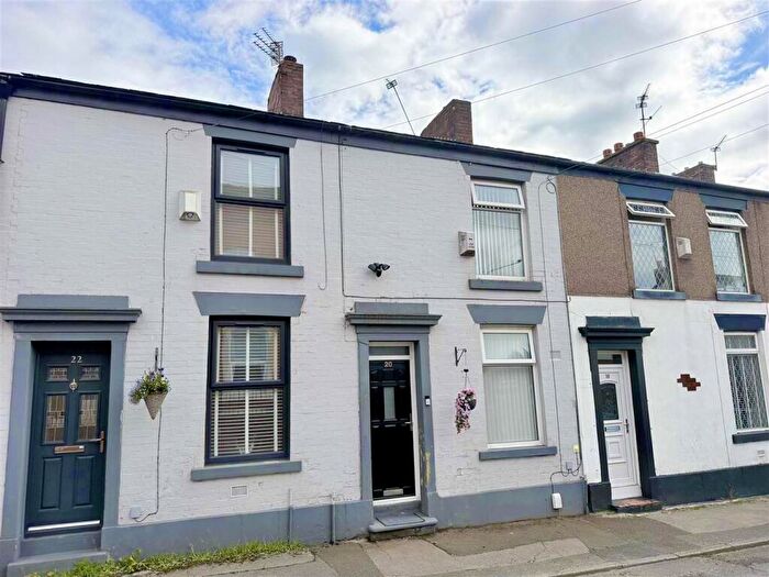 2 Bedroom Terraced House For Sale In Cobden Street, Ashton-Under-Lyne, OL6