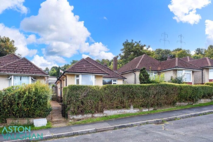 3 Bedroom Detached Bungalow To Rent In Oakdene Crescent, Portslade, Brighton, BN41