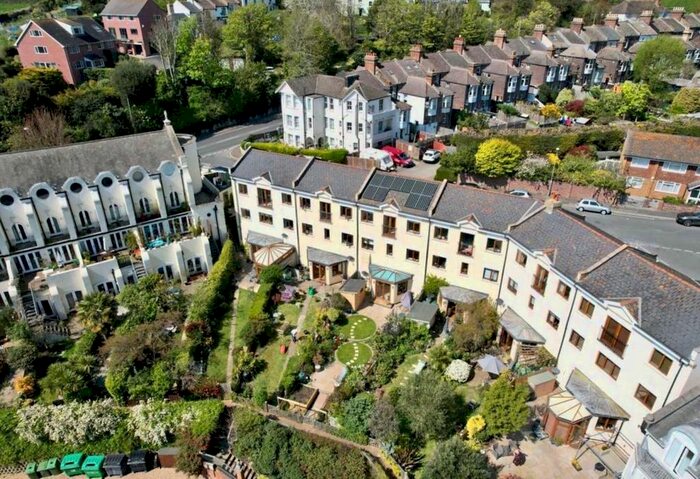 5 Bedroom Town House To Rent In Marianne Park, Ashburnham Road, Hastings, TN35
