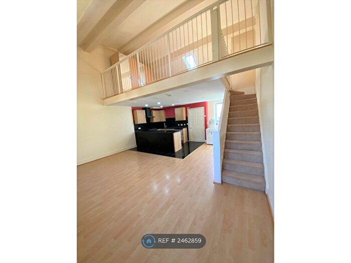 1 Bedroom Flat To Rent In Mayna Court, Edgware, HA8