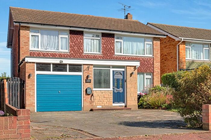 4 Bedroom Detached House For Sale In Barnstaple Road, Thorpe Bay, SS1