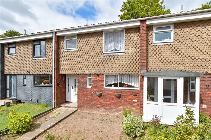 3 Bedroom Terraced House For Sale In Patchdean, Patcham, Brighton, East Sussex, BN1